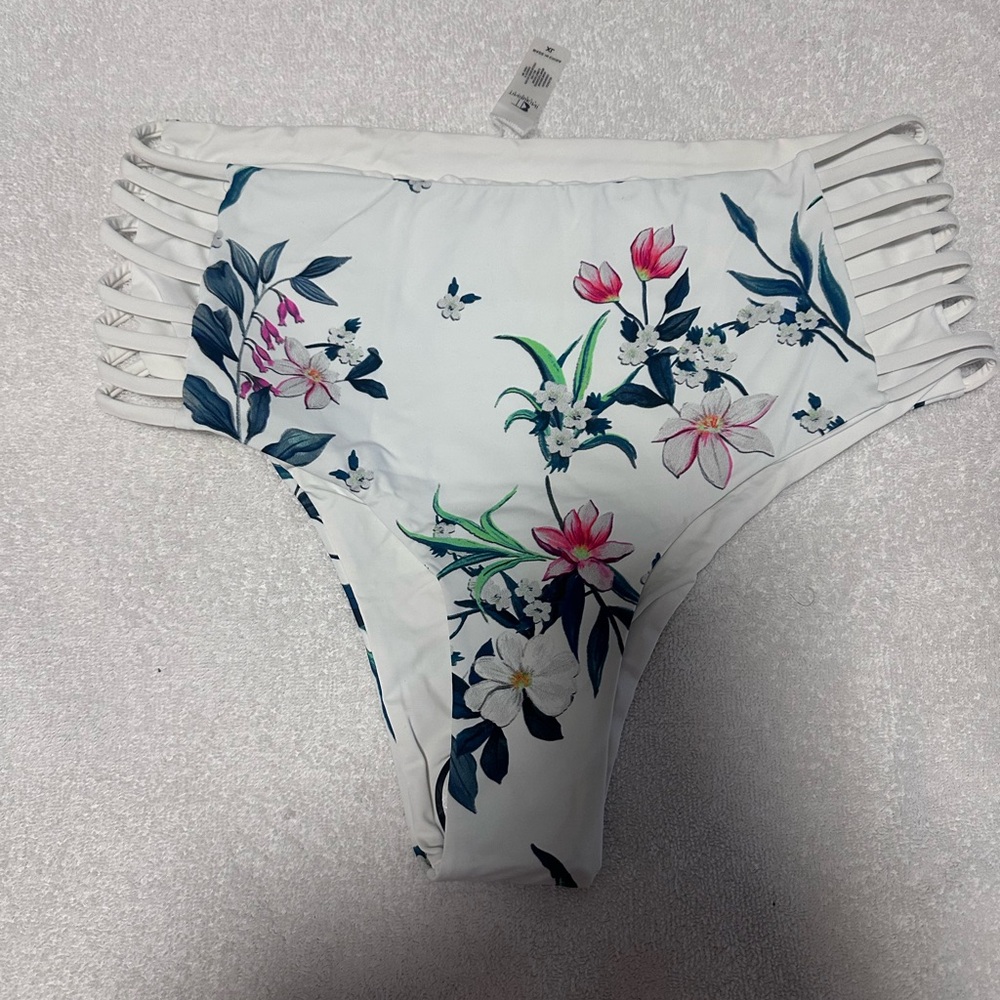TiniBikini Bikini Bottom